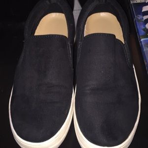 Shoes, Black and white !